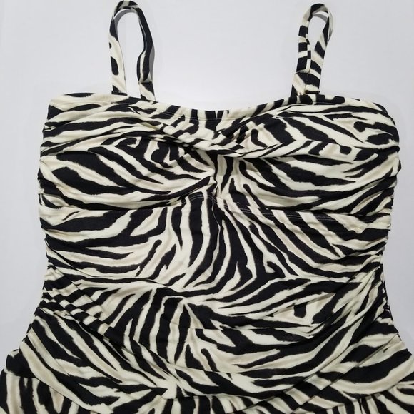 Lauren Ralph Lauren Plus Size Skirted One Piece Swimsuit Zebra Print - Picture 8 of 16